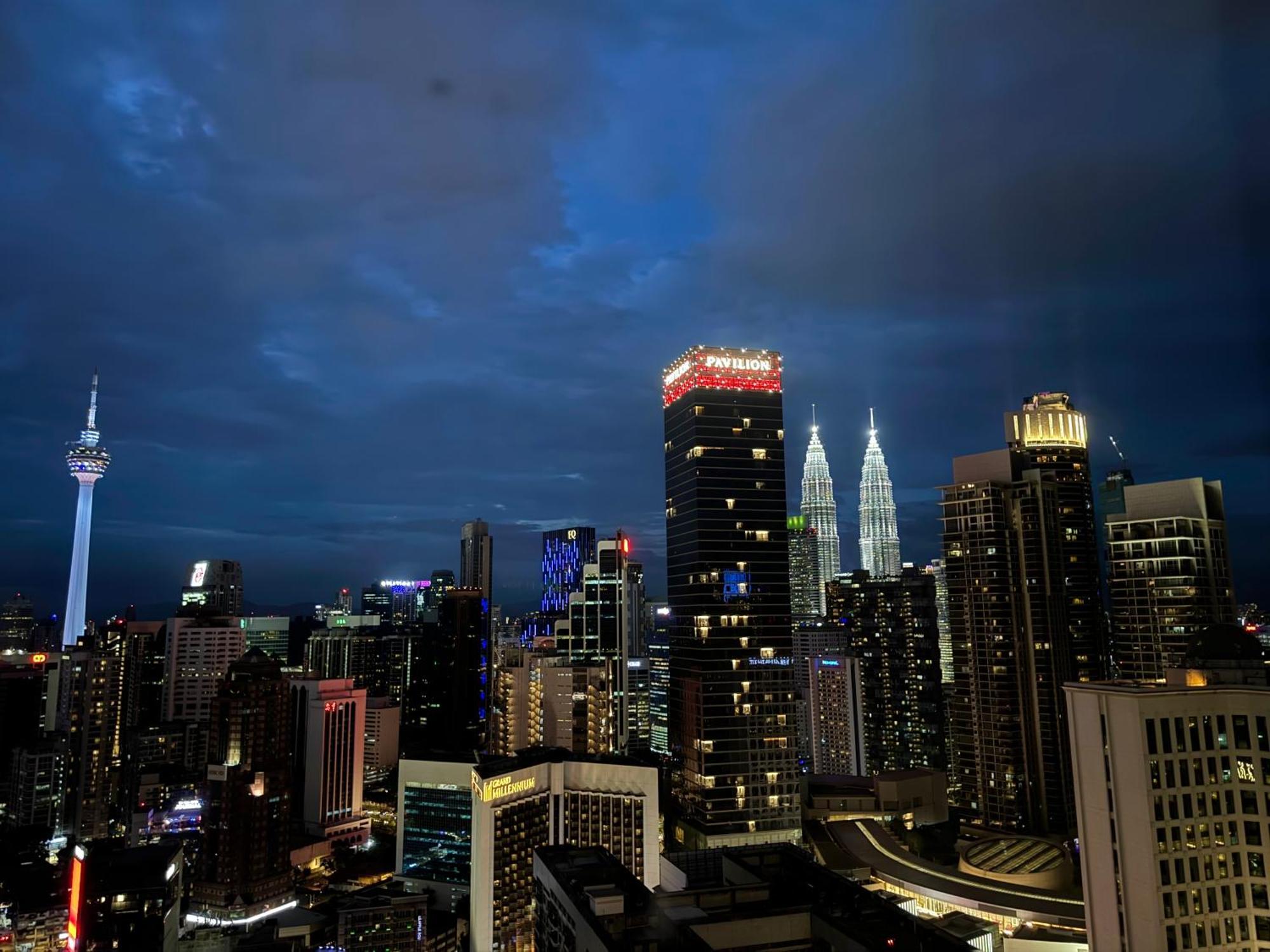 Klcc Suites At Axon By Skypool Куала-Лумпур Екстер'єр фото